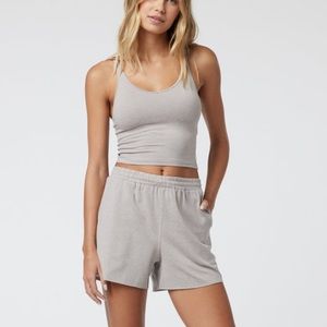 Vuori- Halo Performance Crop - Size Small - Salt Heather